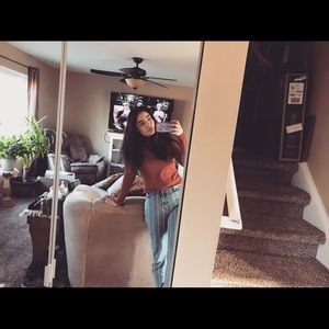 Meet your Posher, Kayla